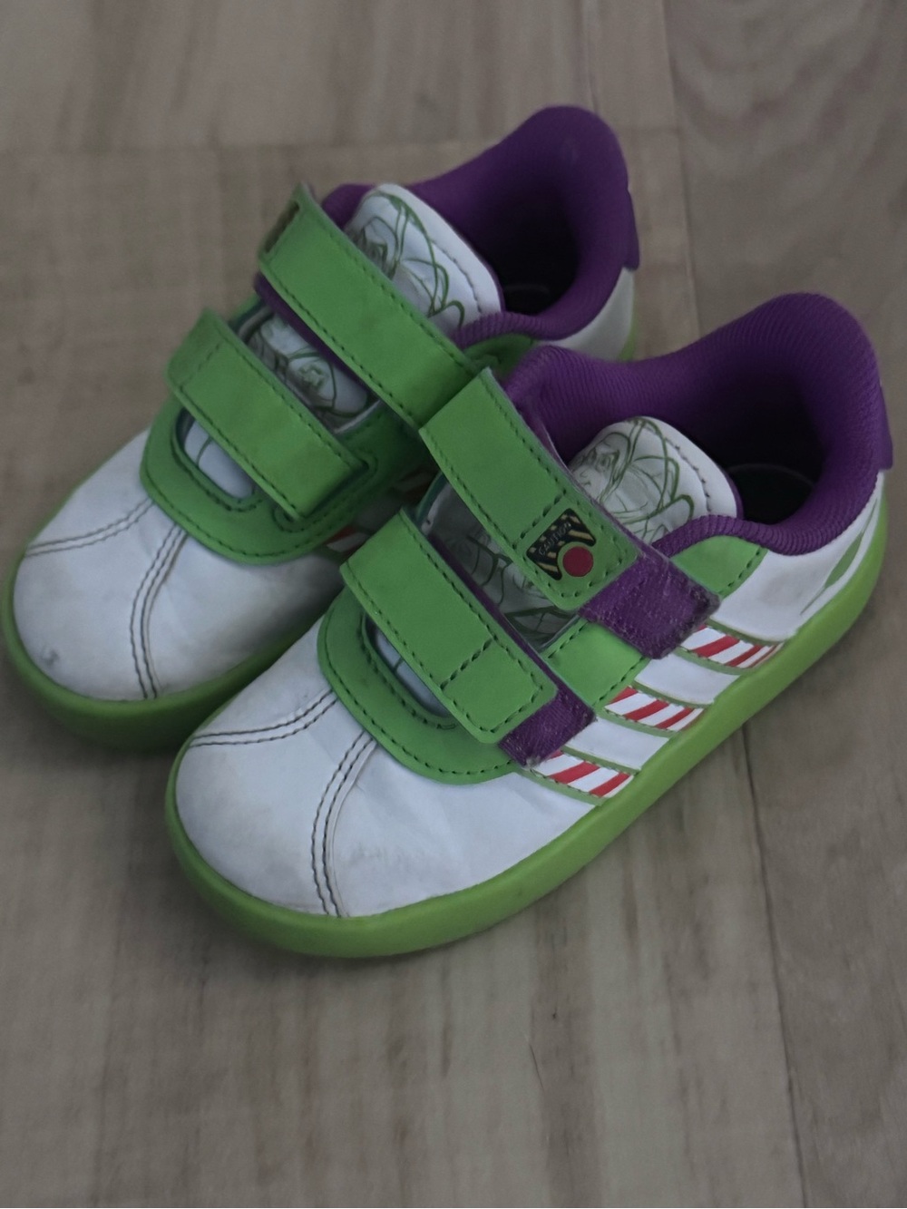 Adidas Kids Toy story Buzz lightyear White, Green & Purple Velcro Sneakers
